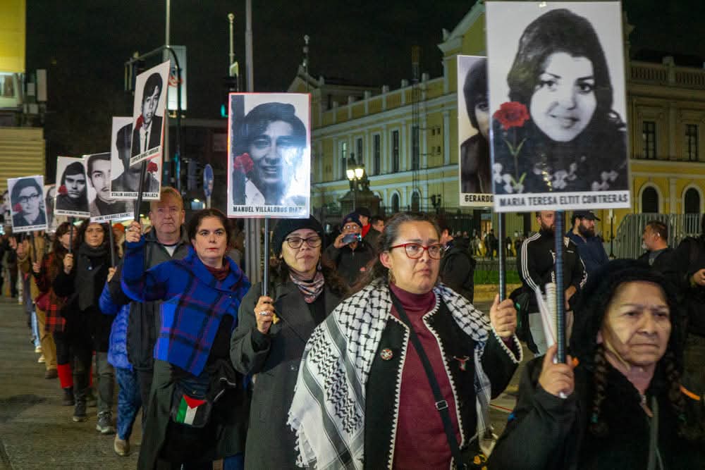 Memoria activa en las calles. Caminata silenciosa frente al negacionismo